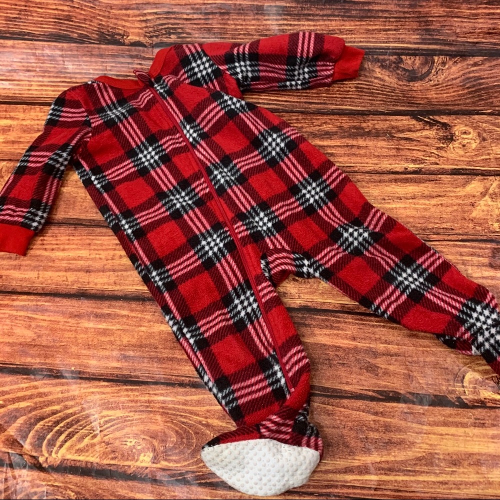 Holiday Fam Jams Red Plaid Footed Pjs 6-9 months